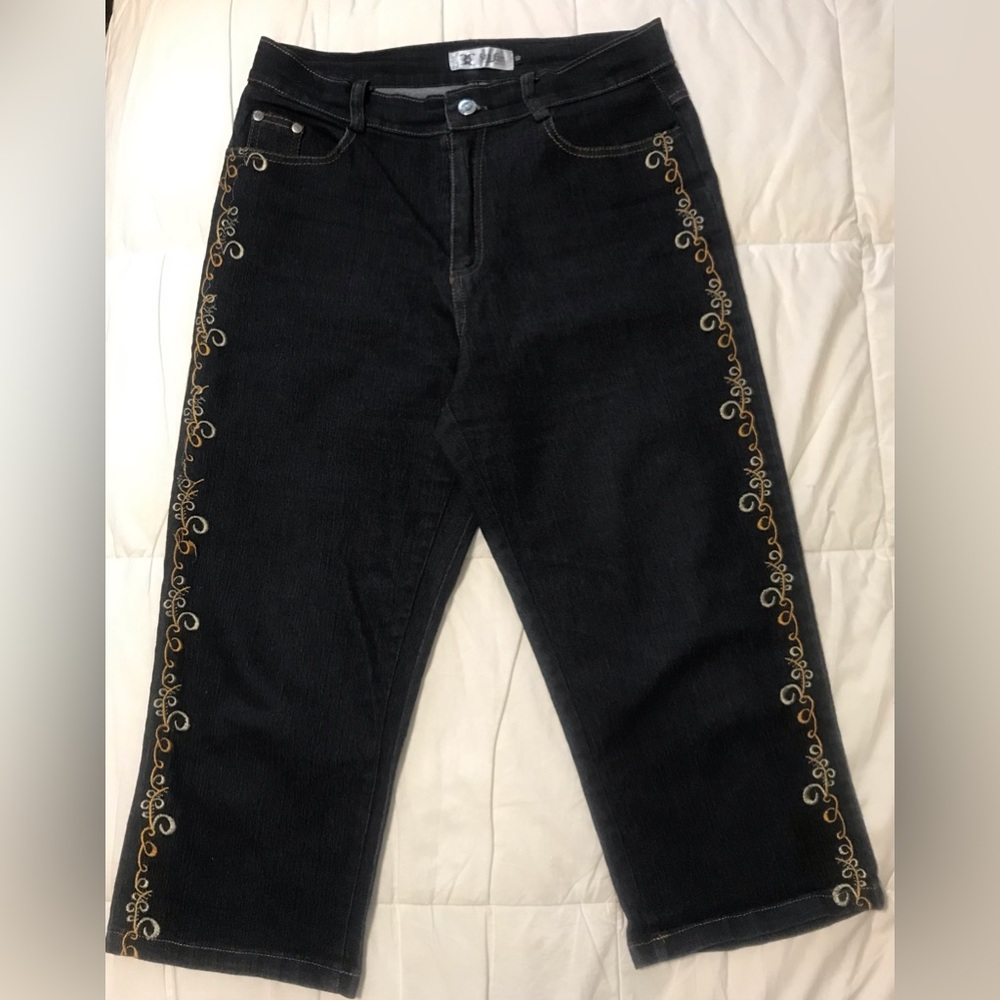 Retro Style Embroidered Navy Jeans